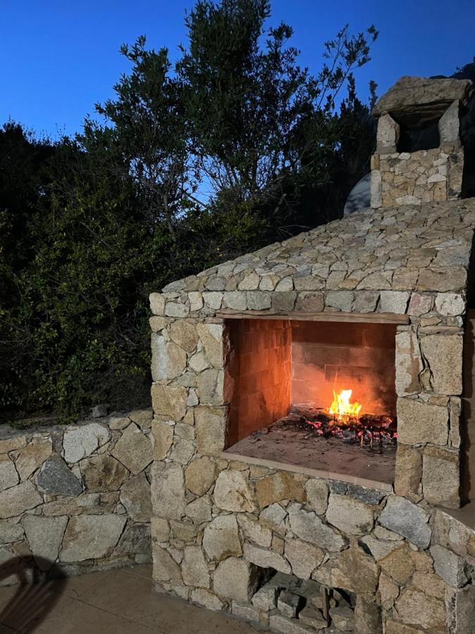 Villa Rocce Rosse Costa Paradiso Bagian luar foto